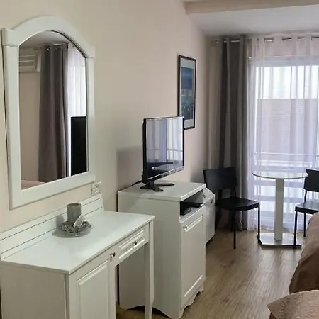 Plaisir Apartment Pogradec