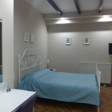 Plaisir Apartment *