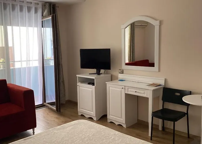 Daire Plaisir Pogradaş