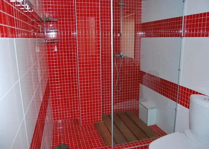 Plaisir Daire Pogradaş